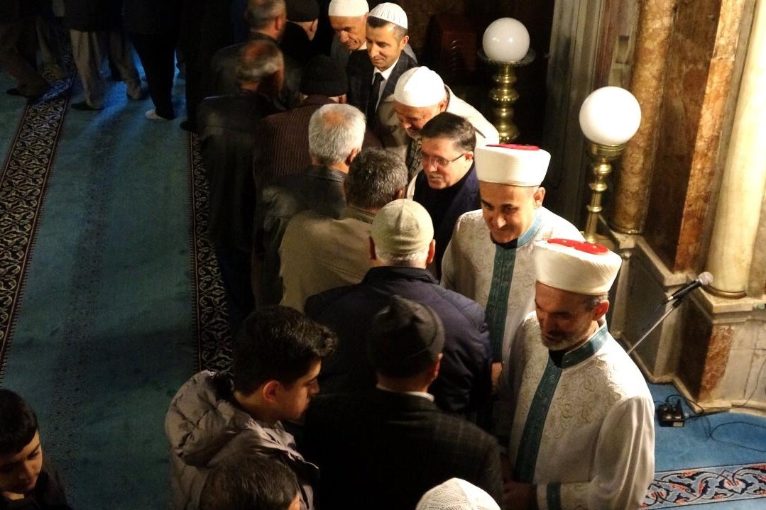 Ramazan Bayram'ı Türkiye'nin dört bir yanında coşkuyla kutlanıyor