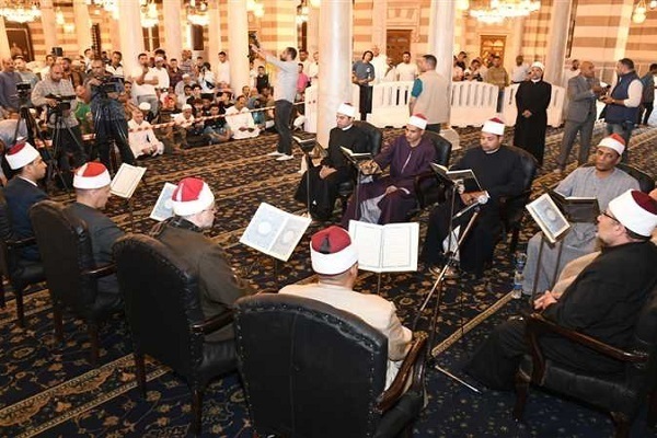 Kahire Büyük Camiide Kur’an hatim programları başlıyor