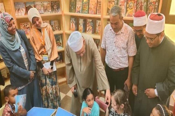 El Ezher Şeyhi çocuklar için çok amaçlı bir merkezin açılışını gerçekleştirdi