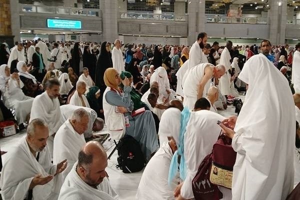 Zilkade ayının son gününde hacıların Beytul Haram’ı tavafı | fotoğraf + video