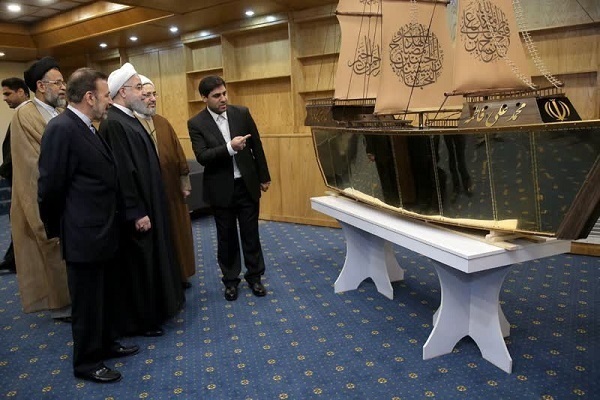 Kur'an-ı Kerim yazımında dünya rekorunun sahibinin Iqna ile röportajı