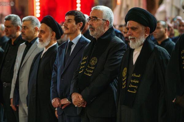 Necef'te Peygamber Efendimiz’in (s.a.v) vefat yıldönümü münasebetiyle matem bayrağı göndere çekildi