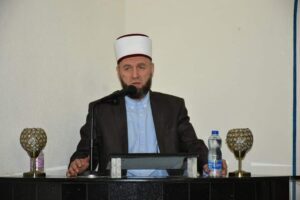 Arnavut Müslümanları arasında dini ruhu canlandıran adam:Eyüp Salmani