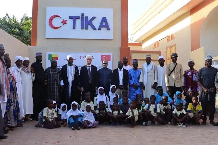 Türkiye, Benin'de imam hatip okulunu yeniledi