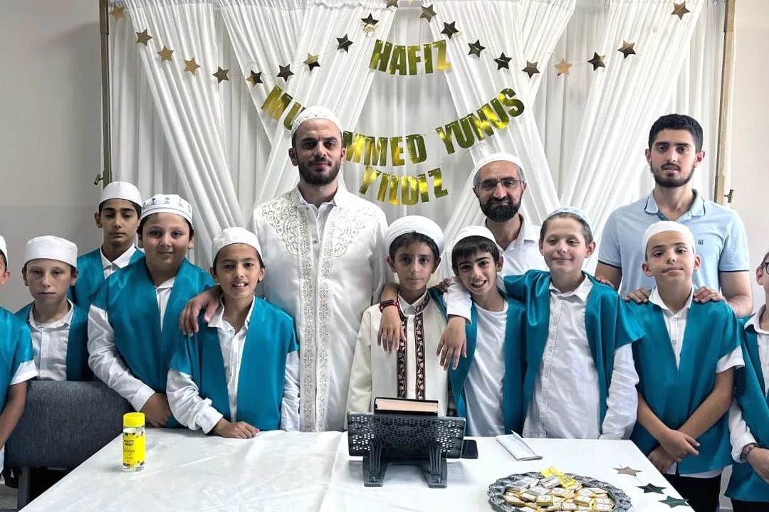 11 yaşında 7 ayda hafız oldu