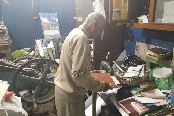 Mısır’da Kur’an-ı Kerim’in ciltlenmesi ve sahafçılık