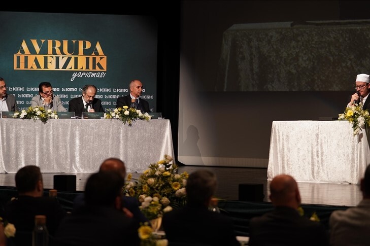 Almanya’da “3. Avrupa Hafızlık Yarışması” düznelendi