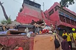 Hindistan'da tapınakta izdiham: 6 Ölü