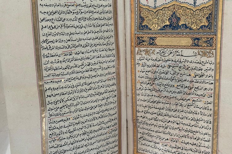 Yapıtları Süleymaniye’de sergilenen Bursevi’nin “Ruhul Beyan’ı kolleksiyon olarak basılacak