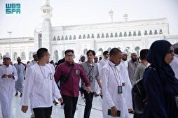 Mekke Saat Kulesi Müzesi’ni Suudi Arabistan Kur’an Yarışması yarışmacıları ziyaret etti