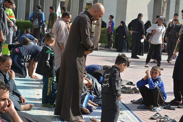 میں سنی ہوں، میری روح آپ پر قربان یا حسین میں سنی ہوں، میری روح آپ پر قربان یا حسین