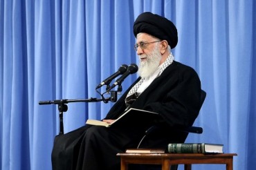 9 دی کا واقعہ اور ایرانی عوام کی فکری بیداری خدا کی سنت ہے 9 دی کا واقعہ اور ایرانی عوام کی فکری بیداری خدا کی سنت ہے