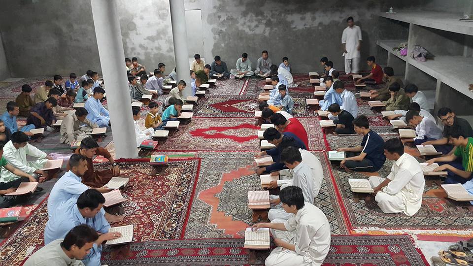 پاکستان؛طلباء کے لیے خصوصی قرآنی کلاسز کا اہتمام