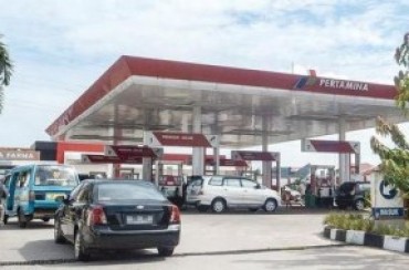 انڈونیشیاء ؛ قاریوں کو مفت پیڑول دینے کا اعلان انڈونیشیاء ؛ قاریوں کو مفت پیڑول دینے کا اعلان