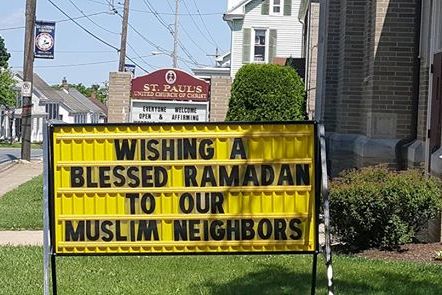 امریکہ؛ رمضان المبارک کے حوالے سے مبارک پیش کرنے پر پادری کی توہین امریکہ؛ رمضان المبارک کے حوالے سے مبارک پیش کرنے پر پادری کی توہین