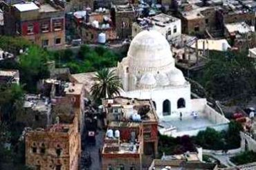 القاعده نے شیخ «السودی» کے مزار کو زمین بوس کردیا القاعده نے شیخ «السودی» کے مزار کو زمین بوس کردیا