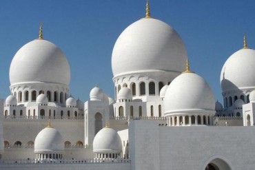 ابوظبی مسجد میں قرآنی کورس کا اہتمام ابوظبی مسجد میں قرآنی کورس کا اہتمام