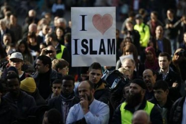 سوئیزرلینڈ میں اسلام رسمی مذہب ہوگا؟ سوئیزرلینڈ میں اسلام رسمی مذہب ہوگا؟