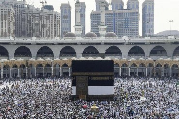 جعلی پاسپورٹ کی وجہ سے ملایشین حجاج کو مشکلات جعلی پاسپورٹ کی وجہ سے ملایشین حجاج کو مشکلات