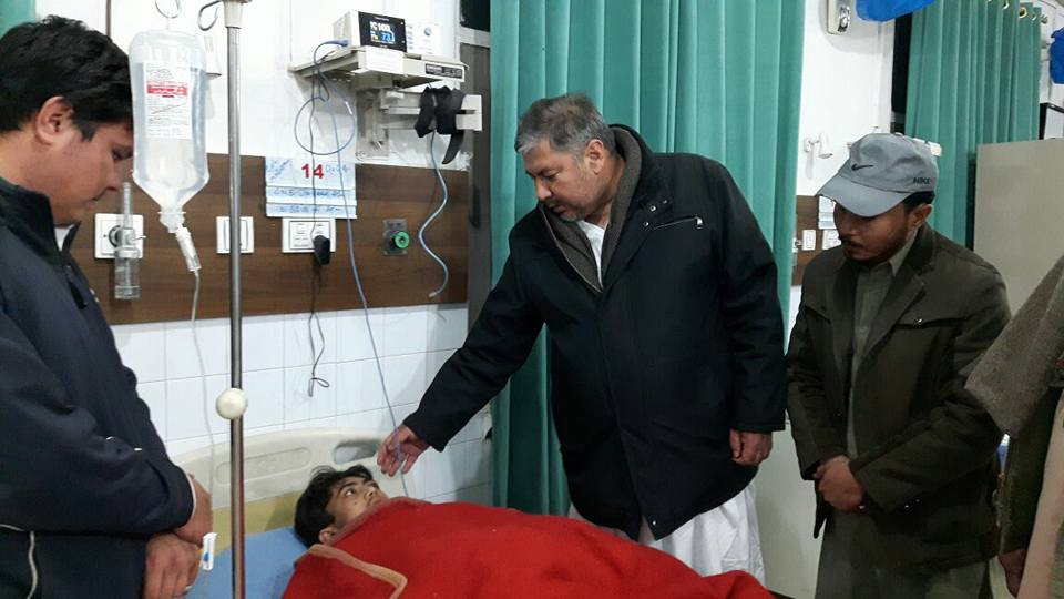 کوئٹہ؛ تکفیری دہشت گردوں شیعہ کار سواروں پر قاتلانہ حملہ کوئٹہ؛ تکفیری دہشت گردوں شیعہ کار سواروں پر قاتلانہ حملہ
