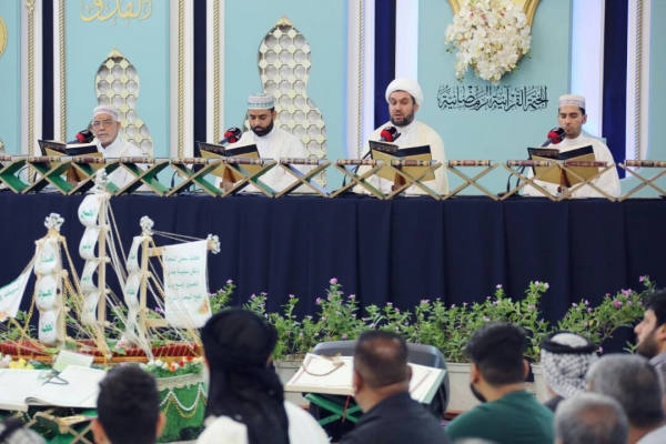 روضہ حسينی میں ختم قرآن رمضانیه + تصاویر روضہ حسينی میں ختم قرآن رمضانیه + تصاویر