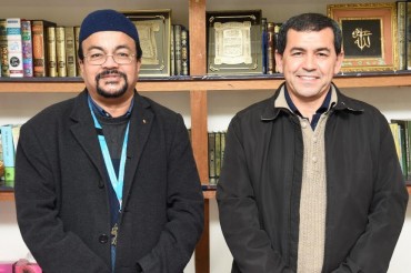 آسٹریلیا کی موناش یونیورسٹی کی مسجد میں غیر مسلم طلبا کی آمد