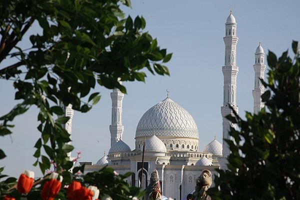 رمضان کا آغاز بعض ایشیائی ممالک میں رمضان کا آغاز بعض ایشیائی ممالک میں