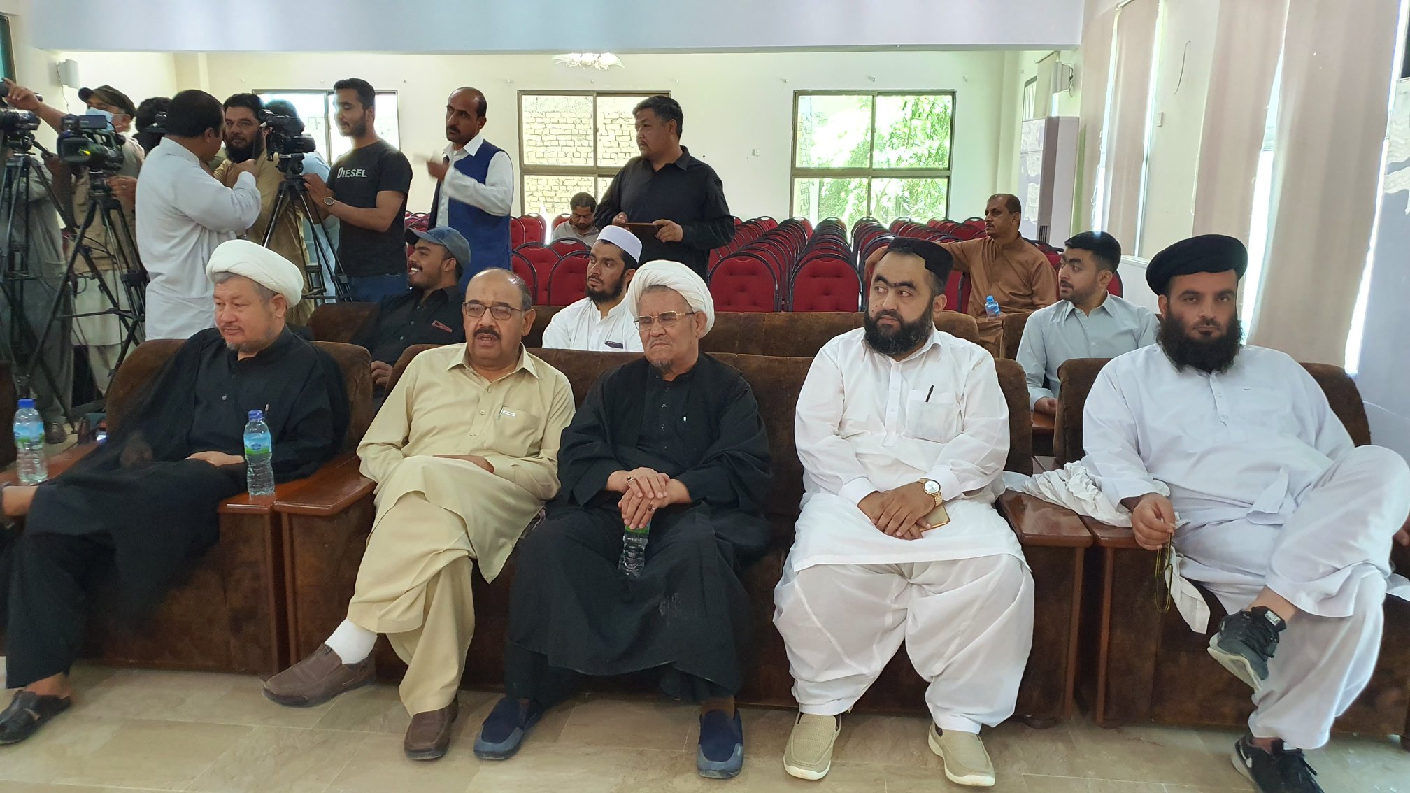 علماء اہل سنت اور اہل تشیع کا مشترکہ پریس کانفرنس میں وحدت امت پر تاکید