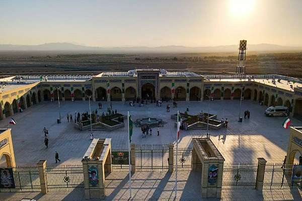 آستان قدس رضوی کے متولی کی موجودگی میں میر جاوہ کے سرحدی علاقے میں 