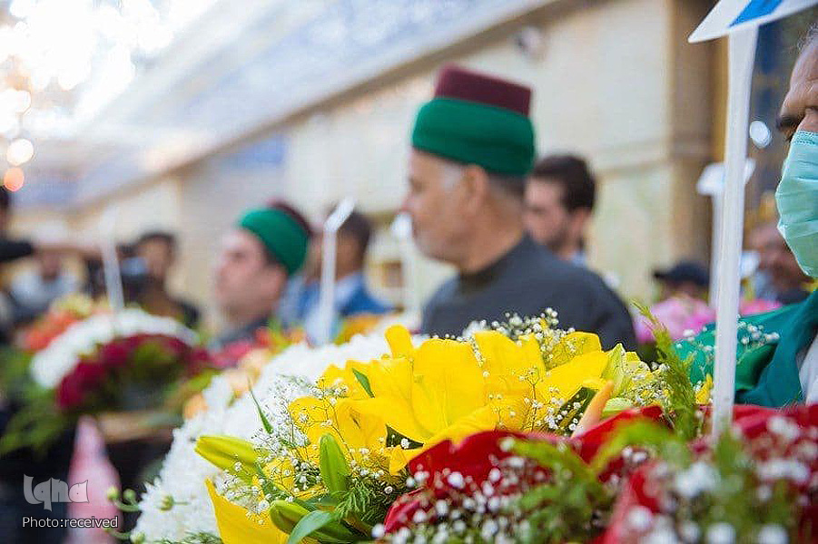 کربلا- حرم مطهر امام حسین(ع) کی پھولوں سے سجاوٹ