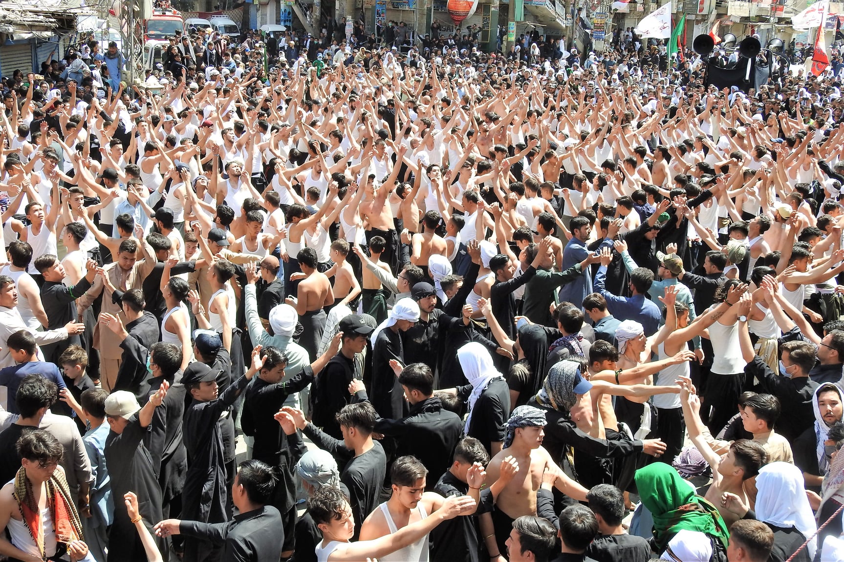 نواسہ رسول کی شہادت اور یوم عاشورکا جلوس+ تصاویر