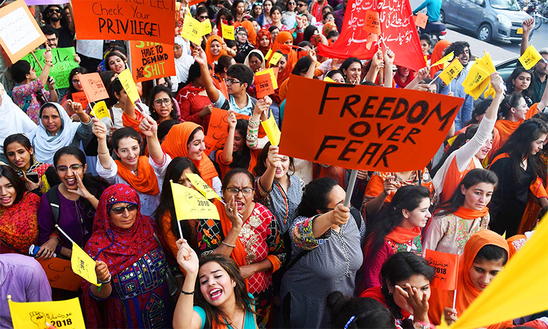 جے یو آئی کی 'عورت مارچ' کی مخالفت، طاقت سے روکنے کی دھمکی