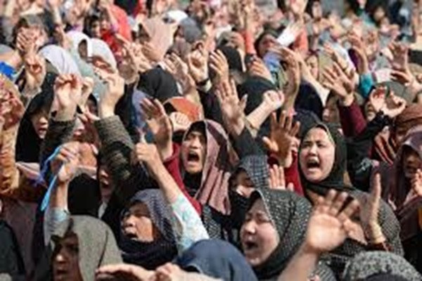 پارا چنار محاصرے کے خلاف ملک کے مختلف شہروں میں مظاہرے/ جلد معاہدہ متوقع