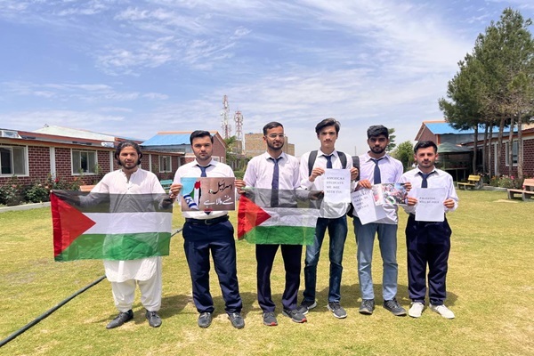 یونیورسٹی طلباء کا امریکی طلباء سے یکجہتی یونیورسٹی طلباء کا امریکی طلباء سے یکجہتی