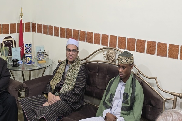 کوئٹہ میں حرم رضوی اور نایجیرین قاری کی آمد پر عظیم الشأن قرآنی محفل+ تصاویر