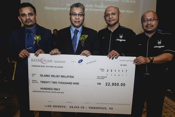 马来西亚学生捐助罗兴亚穆斯林难民