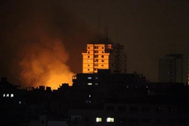 犹太复国主义政权战机轰炸哈马斯营地