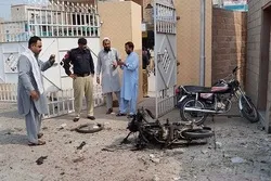 Pakistani Taliban Suicide Bombing Kills Eight  
