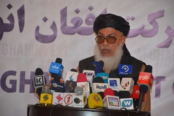 له افغان کډوالو سره باید د نړیوالو قوانینو له مخې چلند وشي
