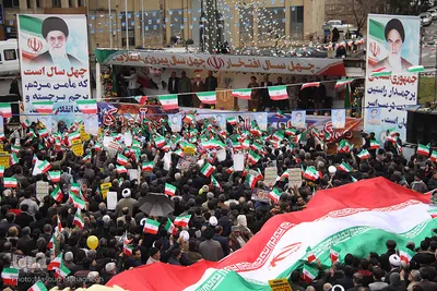 شکوه چهل سالگی در سمنان