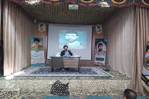 ماه رمضان انسان را برای زیست مؤمنانه آماده می‌کند