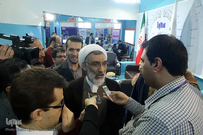حضور حجت الاسلام پورمحمدی در غرفه ایکنا 