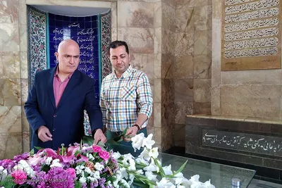 گلباران آرامگاه شیخ «اَجَلّ» سعدی شیرازی‎‎‎‎