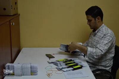 ازدحام در دفاتر زیارتی در آستانه اربعین حسینی / قم