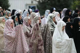 حواشی نماز بندگی و همبستگی عید فطر در تهران