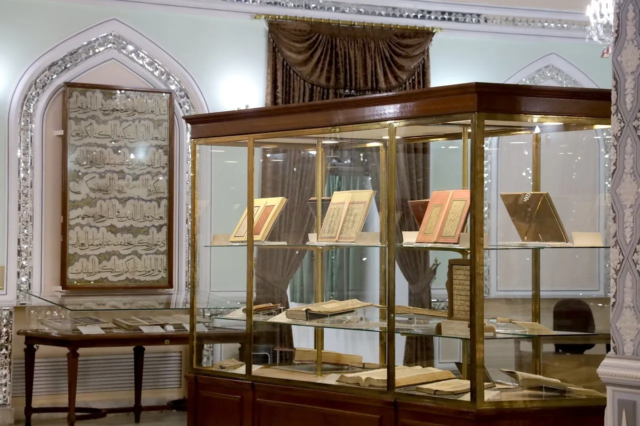 270,000 na mga Bisita ang Naglilibot sa mga Museo ng Dambana ng Imam Reza sa Tag-init 2024