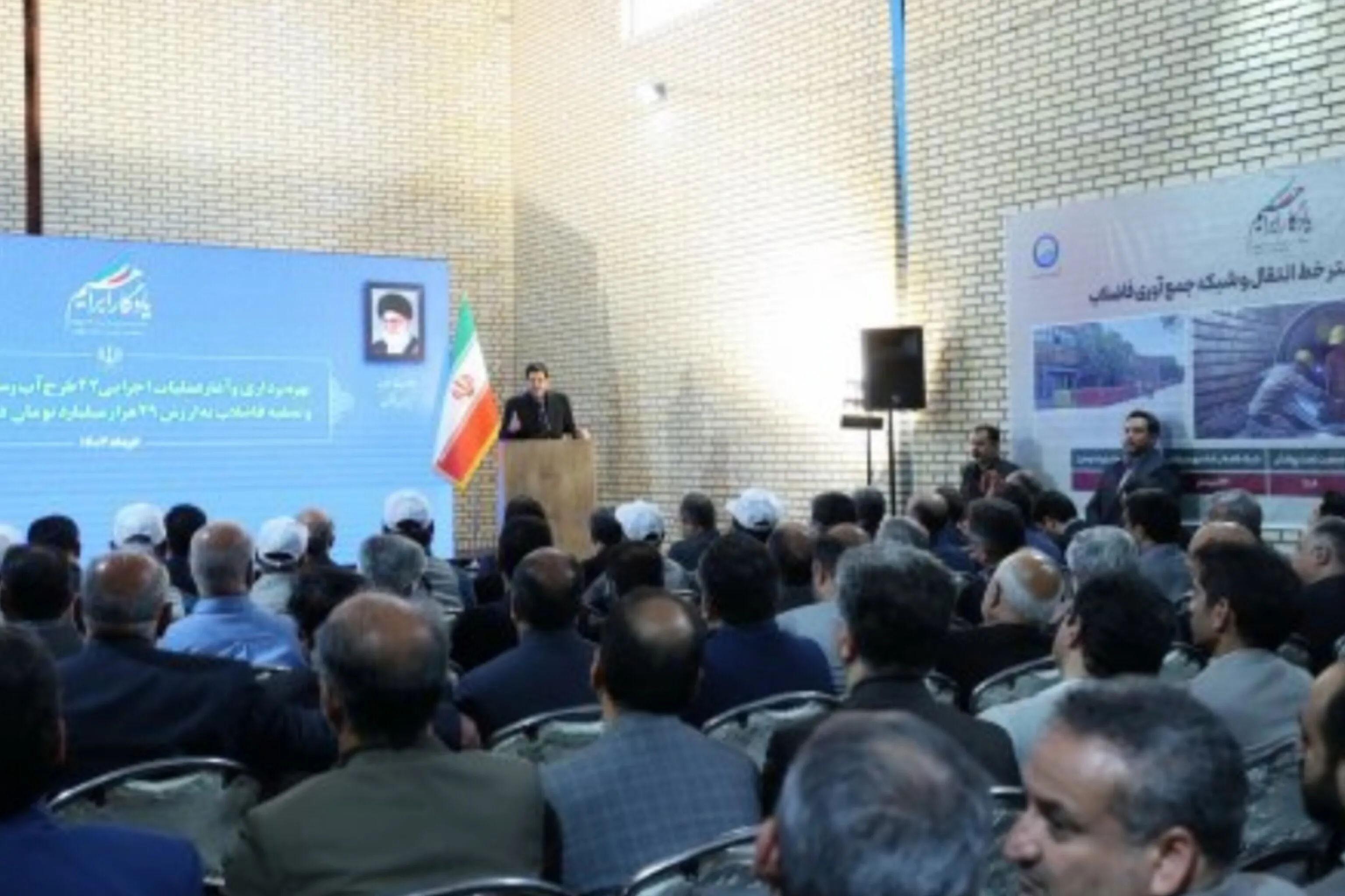 امروز وضعیت اقتصادی کشور مهیای جهش تولید است