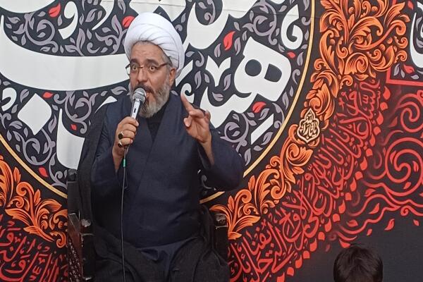 حجت‌الاسلام حسین یاری‌زاده مسئول بنیاد بین‌المللی امامت در لرستان