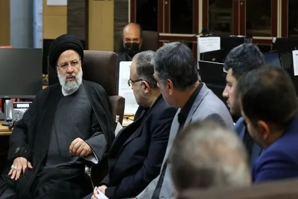 تأکید رئیس‌جمهور بر اهمیت پرهیز از عادی‌انگاری فساد