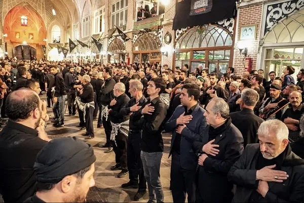حضور استاندار آذربایجان شرقی در عزاداری بازار تبریز